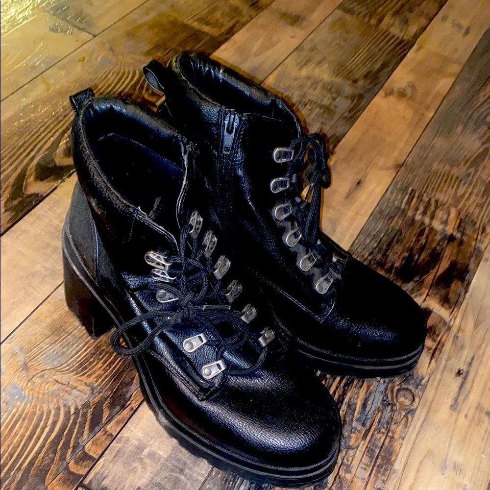 Black Leather Women's Boots